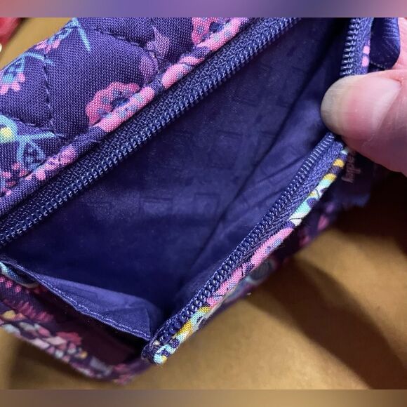 Vera Bradley Wallet Batik Leaves - Picture 3 of 8